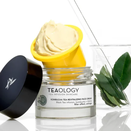 KOMBUCHA TEA REVITALIZING FACE CREAM
