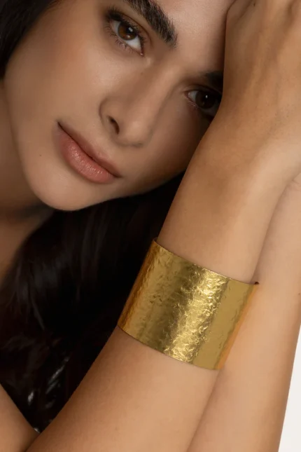 BRACCIALE FASCIA BATTUTO